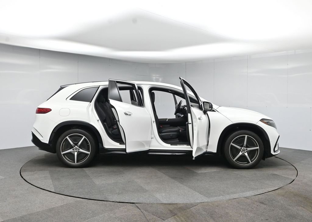 Used 2023 Mercedes-Benz EQS 580 4MATIC SUV image 81