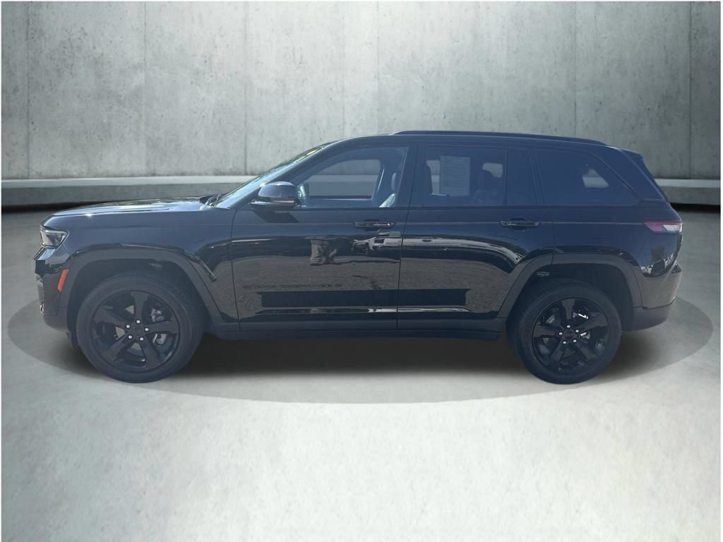 Used 2024 Jeep Grand Cherokee Altitude AWD/4WD video 2