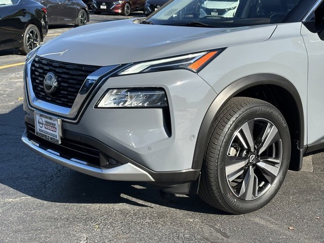 Certified 2022 Nissan Rogue Platinum w/ Head-Up Display Package image 7