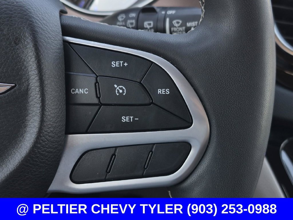 Used 2023 Chrysler Voyager LX FWD image 21