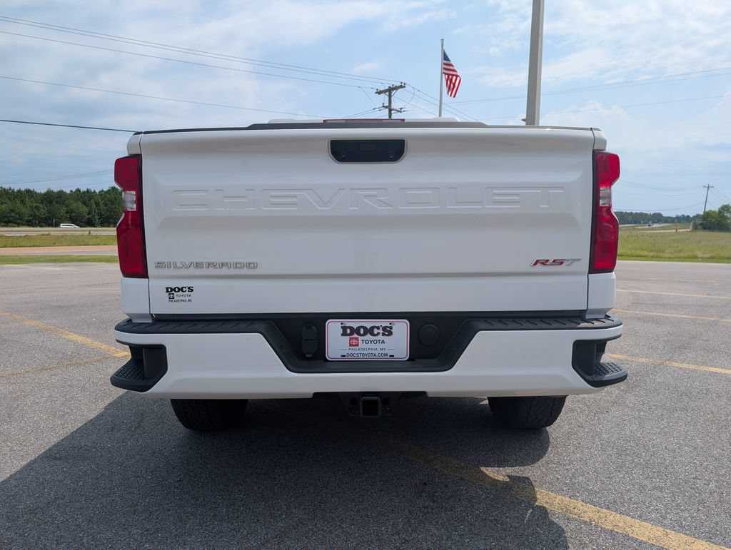 Used 2025 Chevrolet Silverado 1500 RST AWD/4WD image 4
