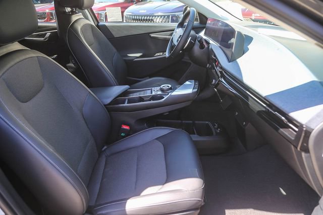 Certified 2024 Kia EV6 Light RWD image 17