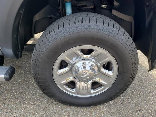 Used 2017 RAM 2500 Tradesman w/ Chrome Appearance Group image 28