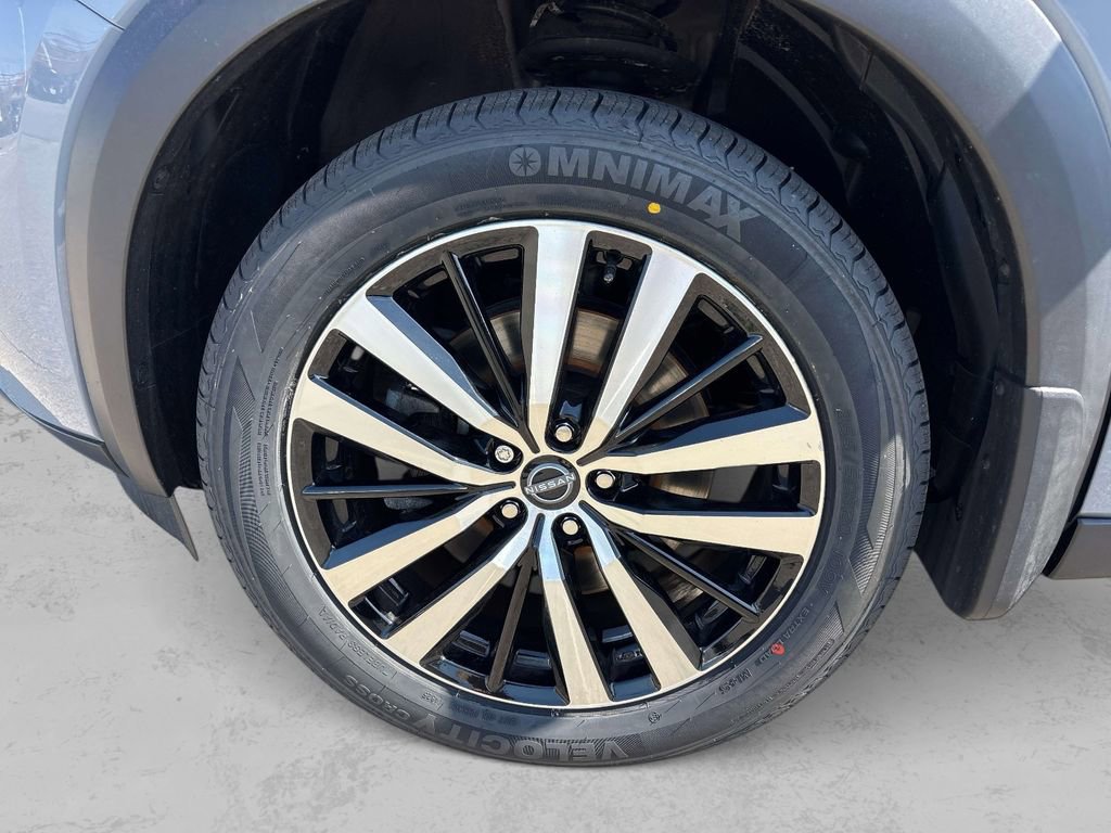 Certified 2023 Nissan Pathfinder Platinum AWD/4WD image 7