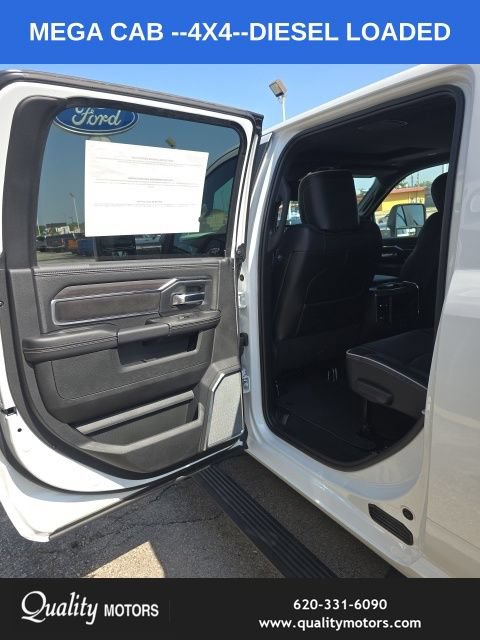 New 2026 RAM 2500 Laramie AWD/4WD image 18