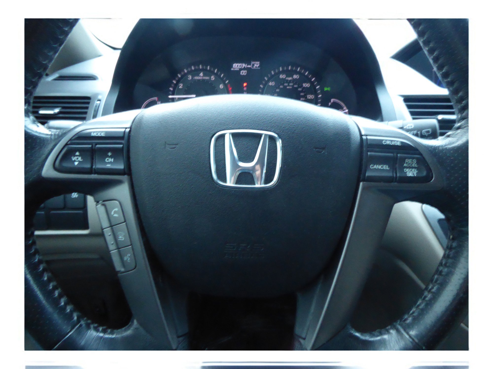 Used 2014 Honda Odyssey EX-L image 11