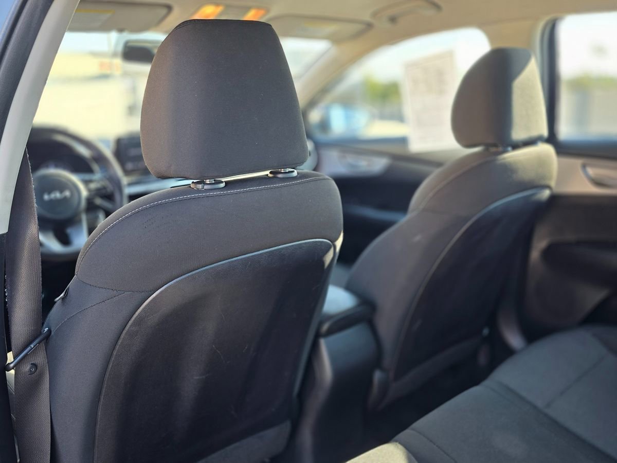 Used 2022 Kia Forte Sedan FWD image 18