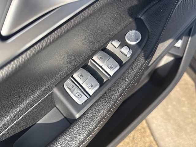 Used 2019 BMW 740i xDrive w/ Executive Package image 11