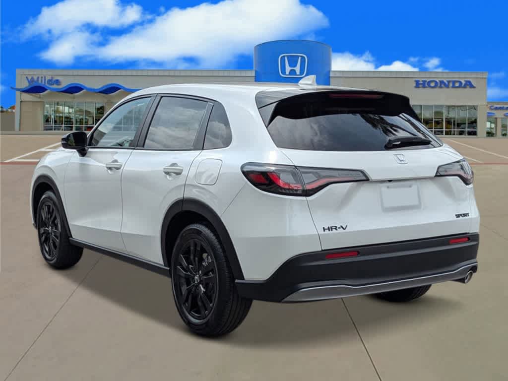 New 2026 Honda HR-V Sport image 2