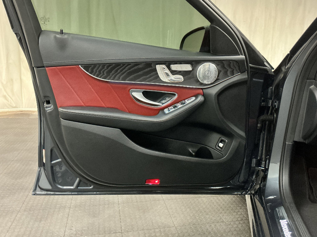 Used 2015 Mercedes-Benz C 400 C 400 4MATIC image 28