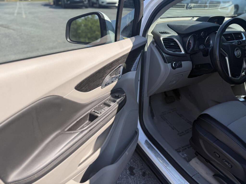 Used 2016 Buick Encore FWD image 13