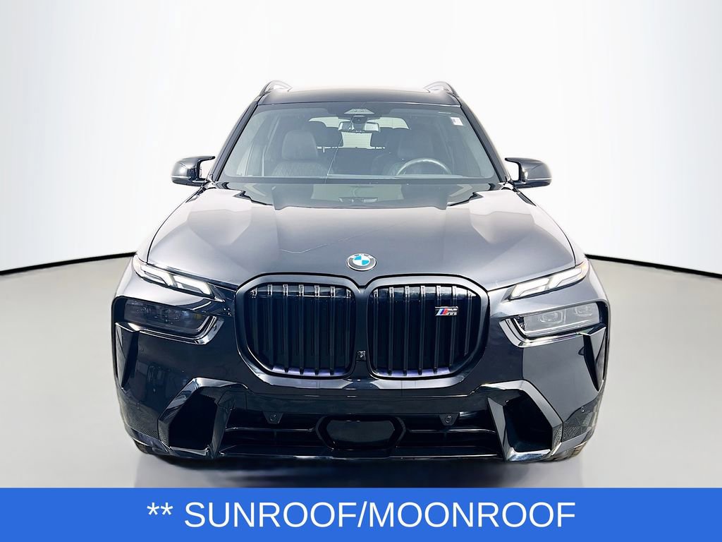 Used 2025 BMW X7 M60i w/ Executive Package image 2