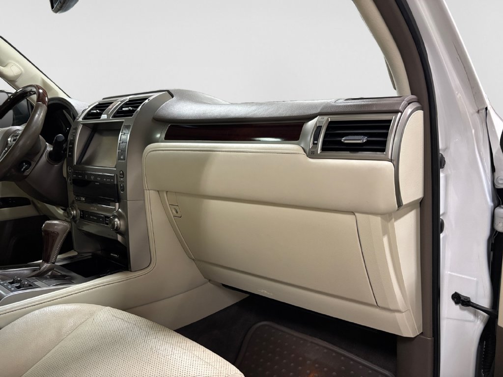 Used 2019 Lexus GX 460 Premium w/ Premium Package AWD/4WD image 49