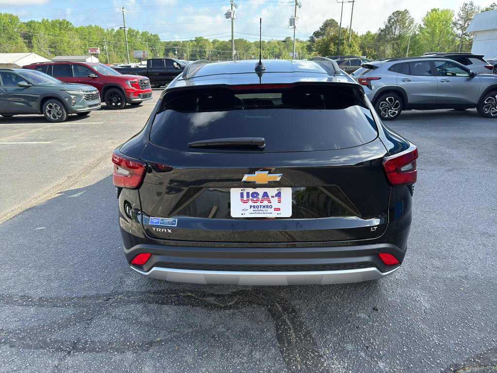 New 2026 Chevrolet Trax LT image 4