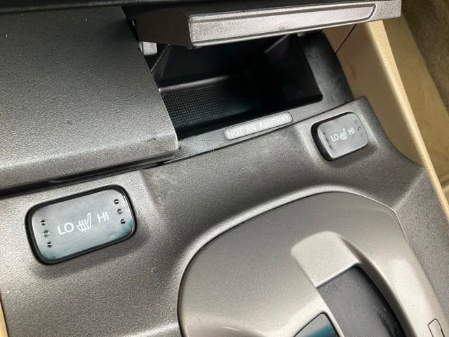 Used 2011 Honda Accord EX-L image 19