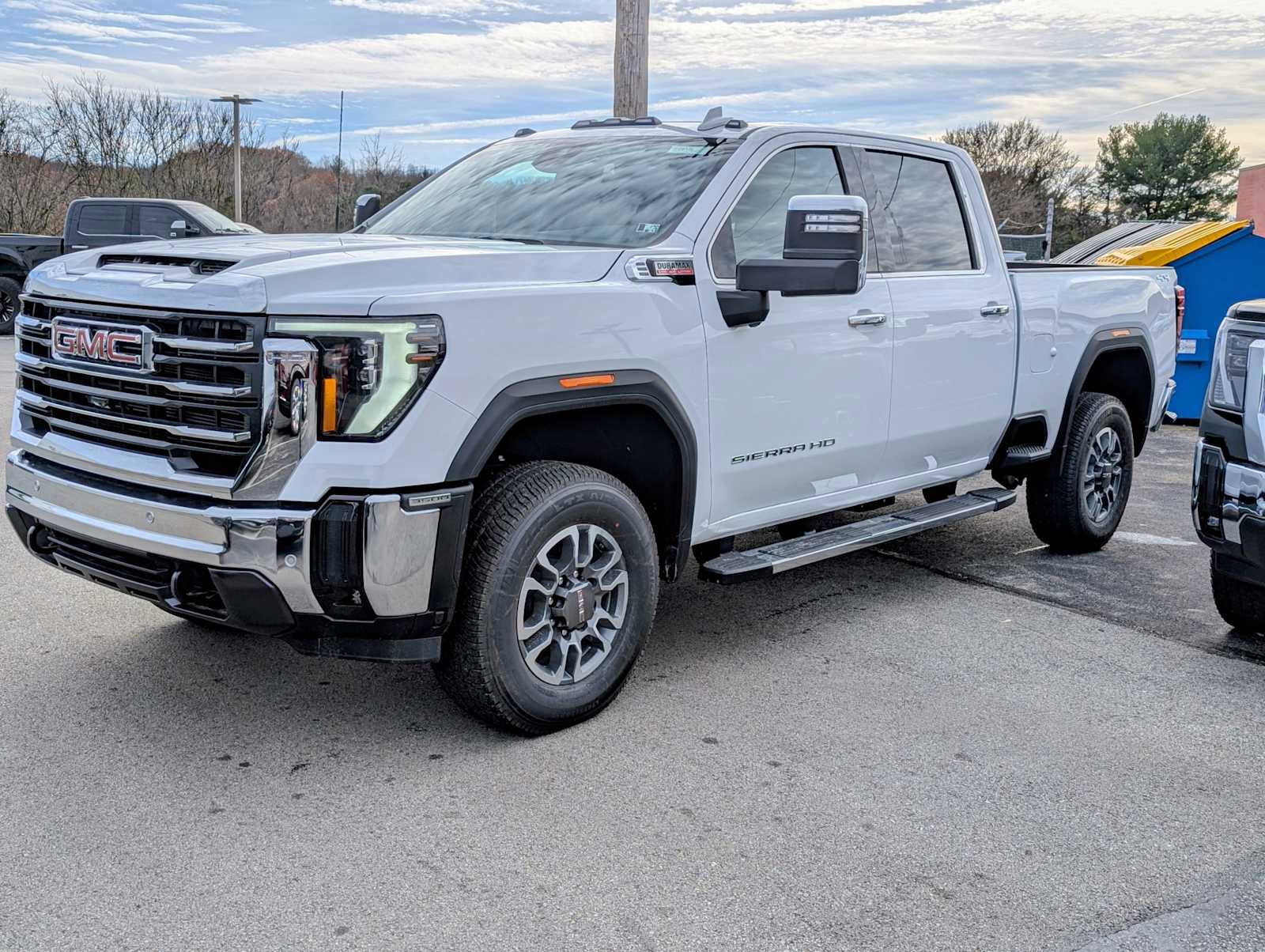 New 2026 GMC Sierra 3500 SLT w/ SLT Premium Package image 1