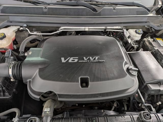 Used 2020 GMC Canyon SLE w/ Driver Alert Package image 26