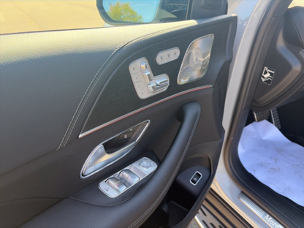 New 2026 Mercedes-Benz GLS 580 4MATIC image 22