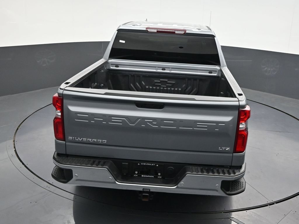 Used 2025 Chevrolet Silverado 1500 LTZ RWD image 22