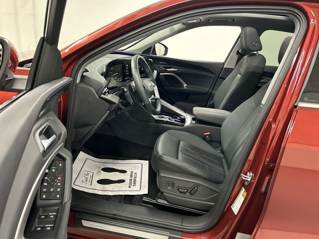 Certified 2025 Audi Q5 Premium w/ Premium Plus AWD/4WD image 10