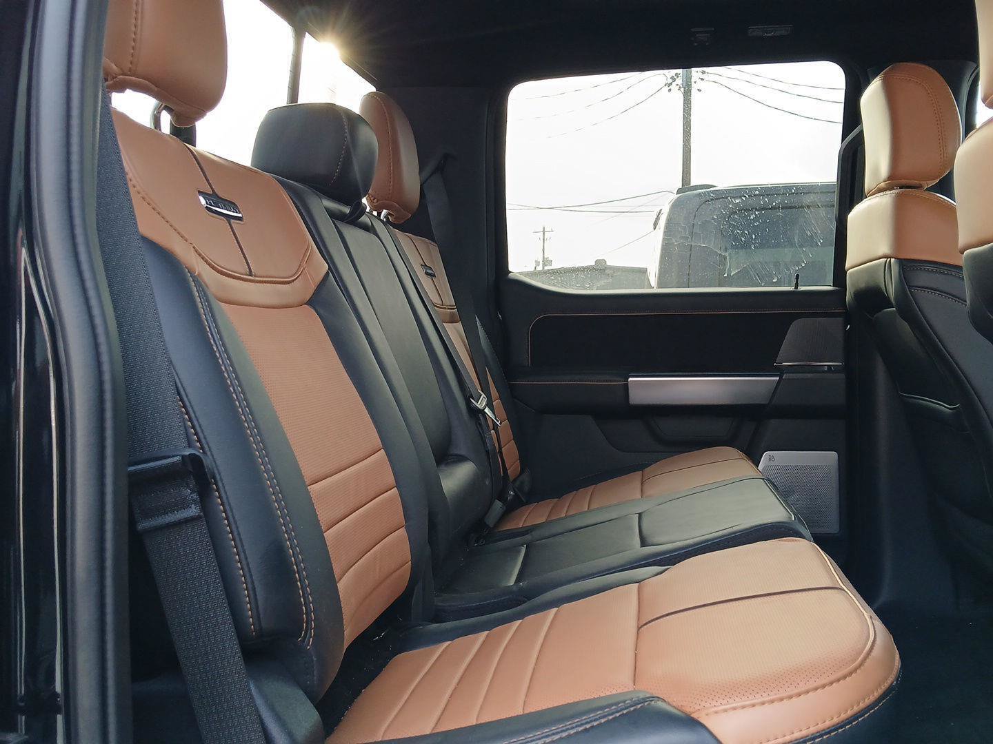 Used 2024 Ford F350 Platinum AWD/4WD image 14