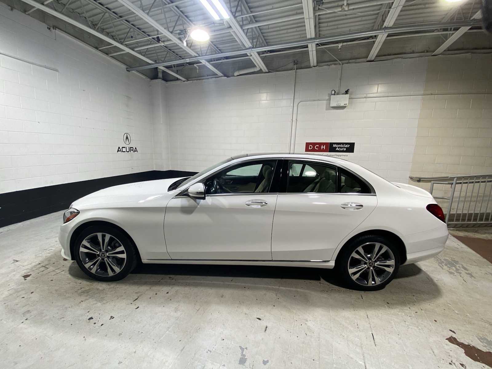 Used 2021 Mercedes-Benz C 300 4MATIC Sedan image 3
