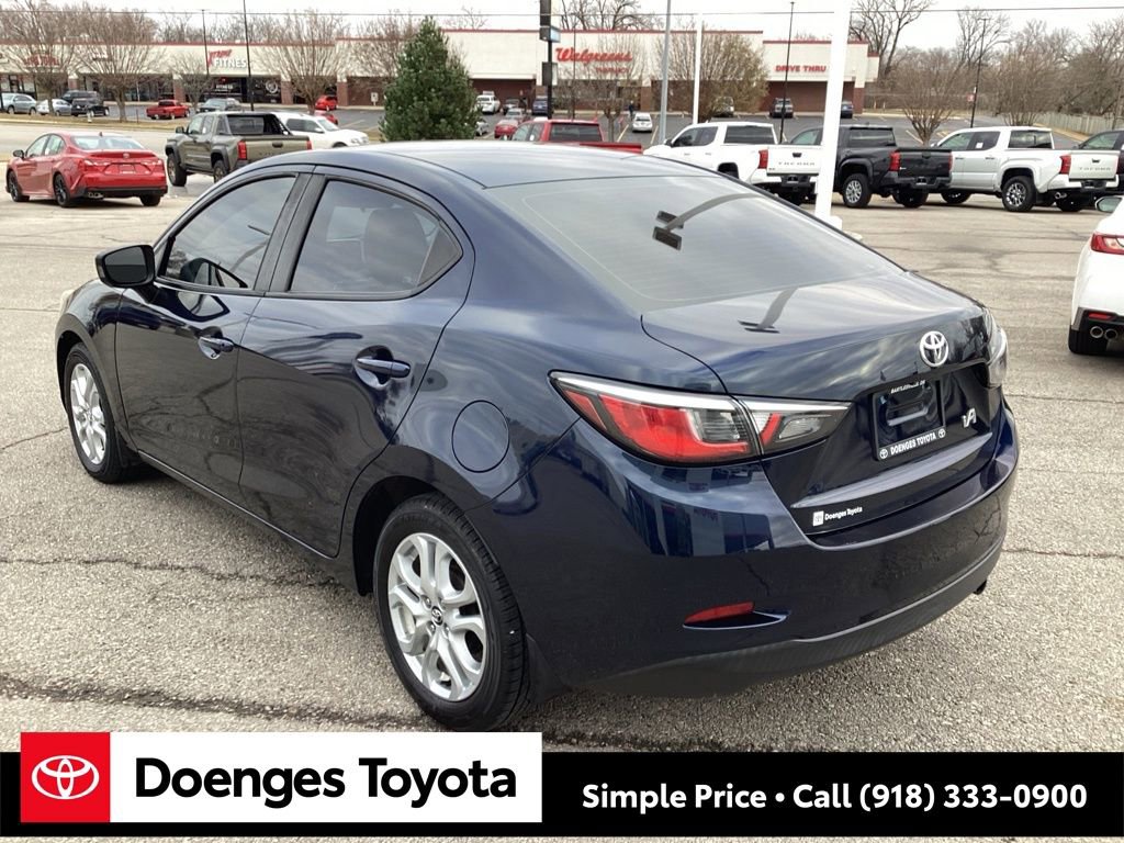 Used 2017 Toyota Yaris iA image 6