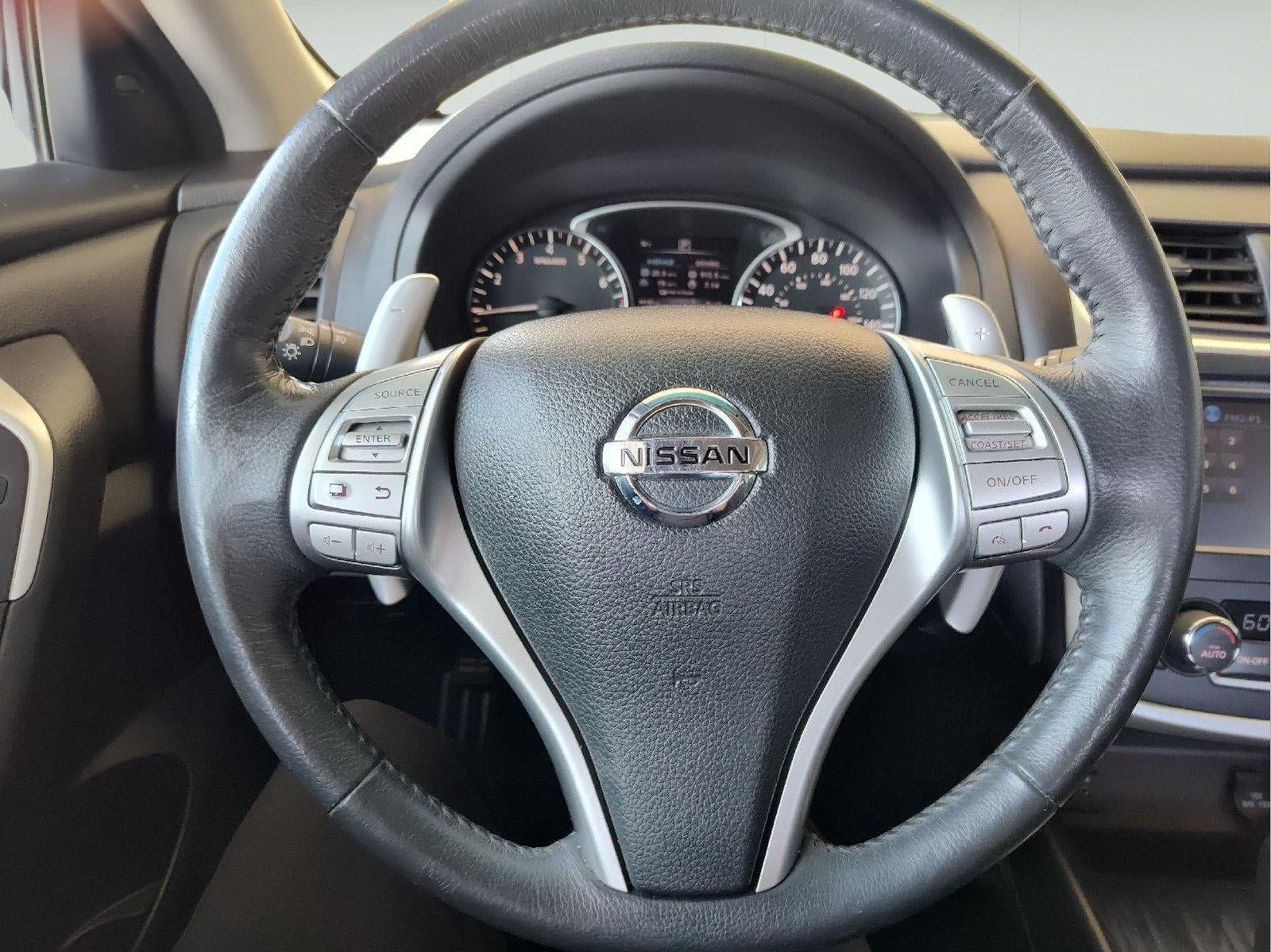 Used 2016 Nissan Altima 3.5 SL FWD image 16