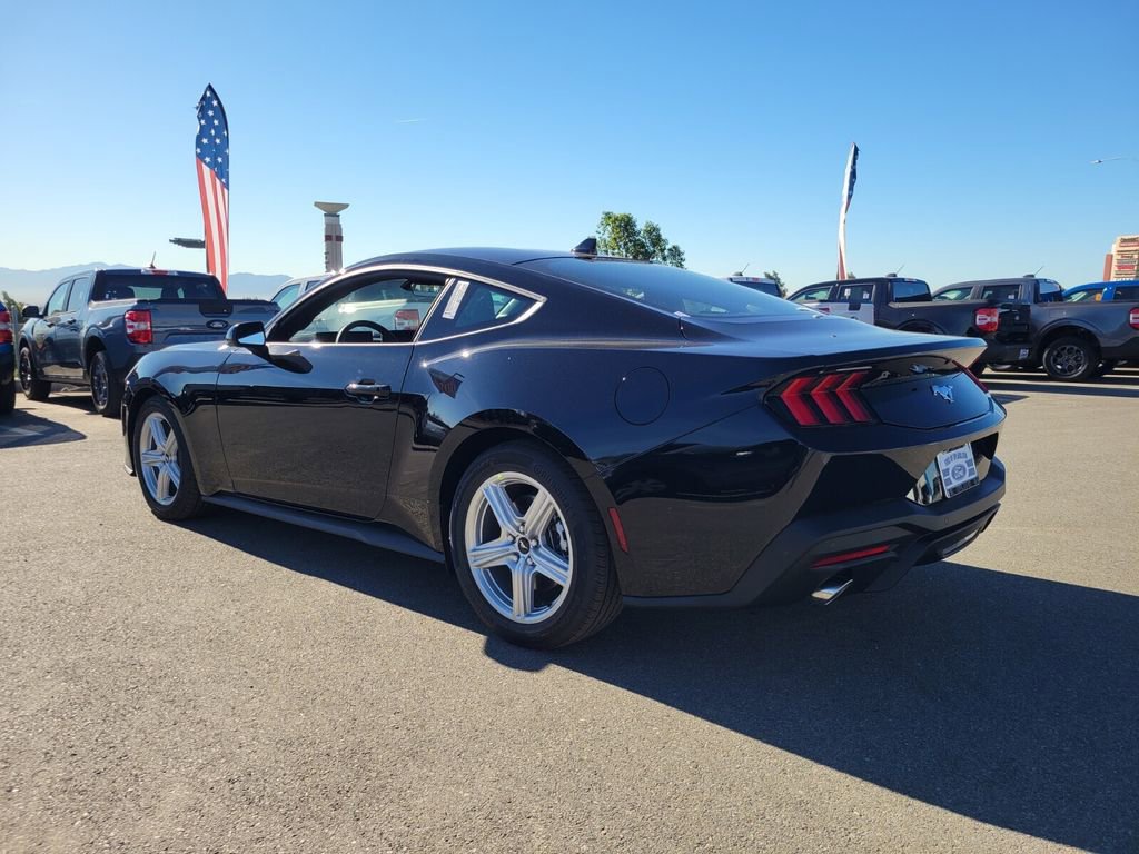 New 2026 Ford Mustang Coupe image 3