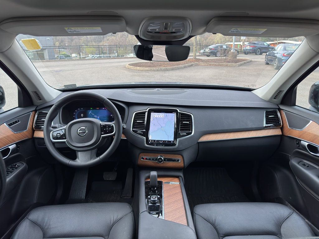 Used 2023 Volvo XC90 T8 Plus image 12