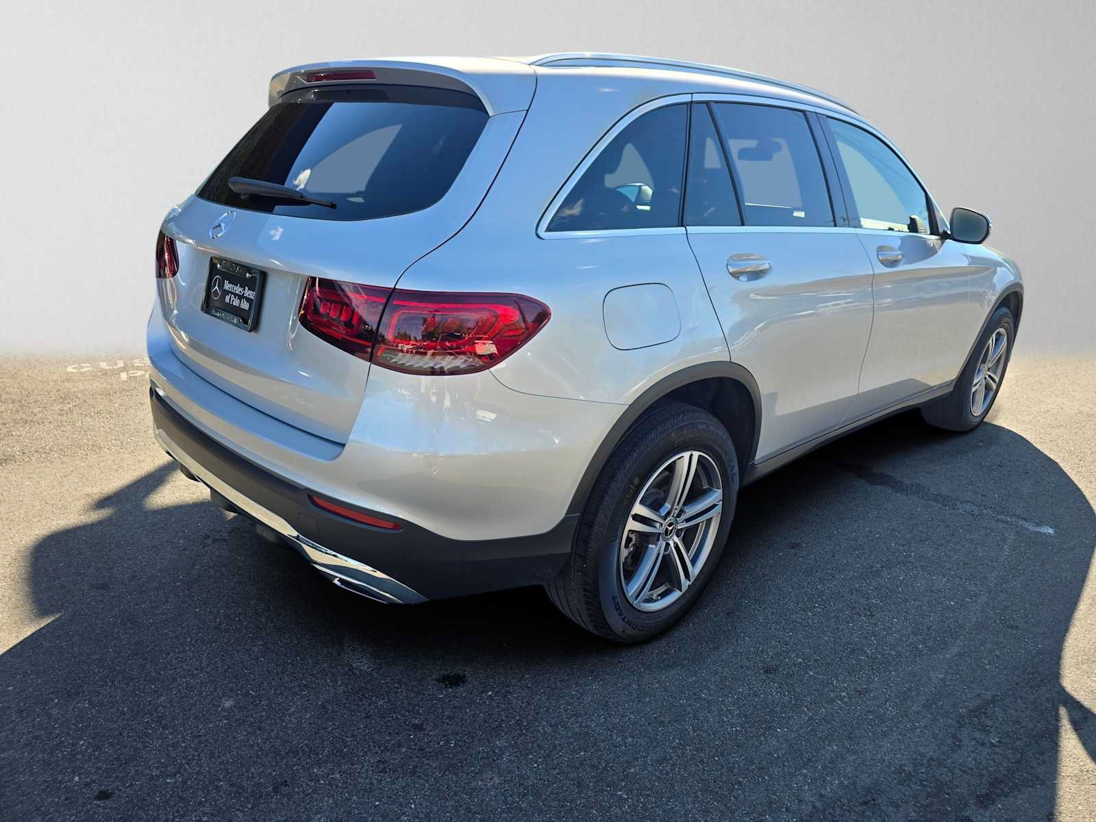 Used 2020 Mercedes-Benz GLC 300 image 3