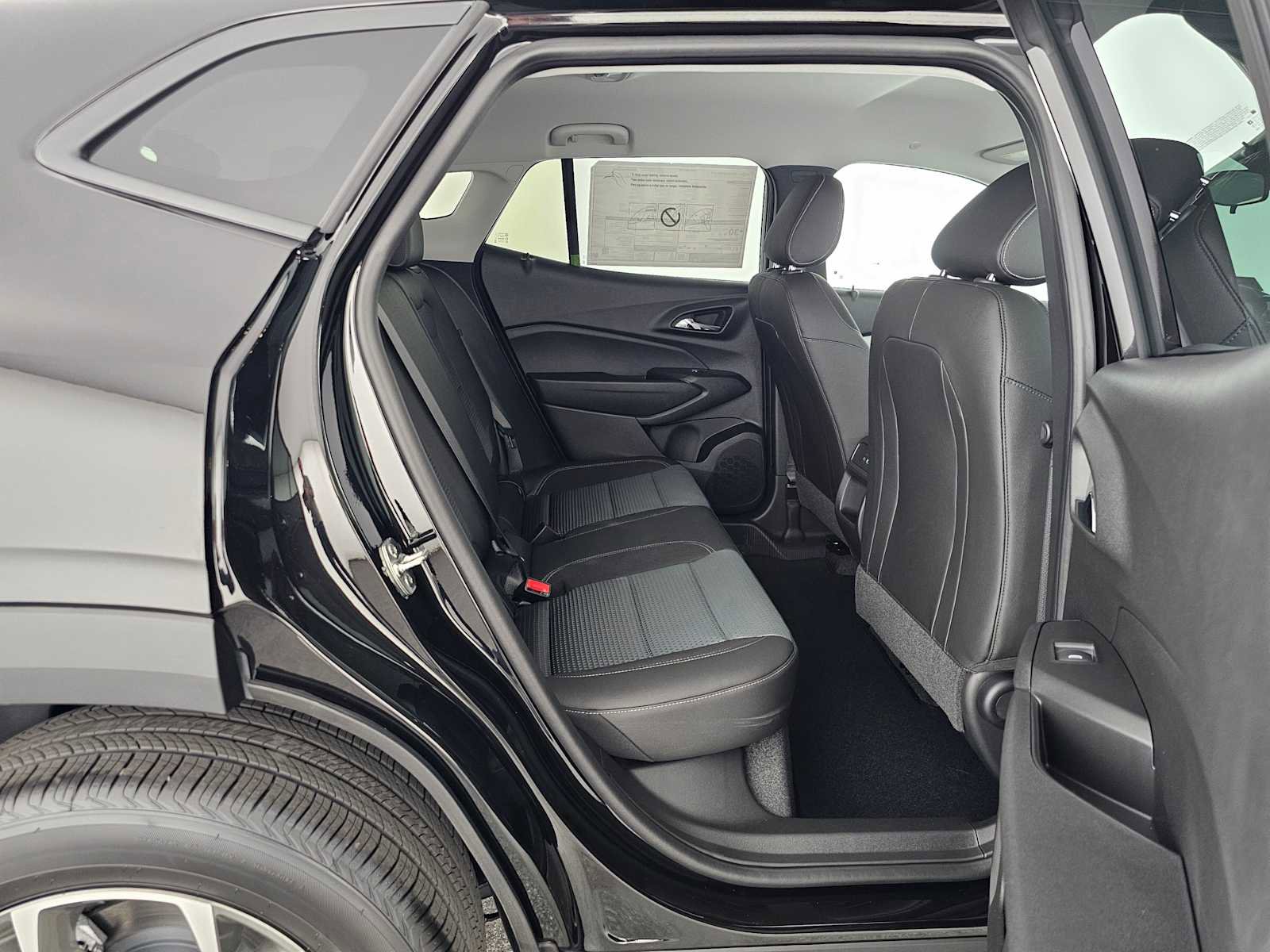 New 2026 Chevrolet Trax LT w/ Driver Confidence Package FWD image 12