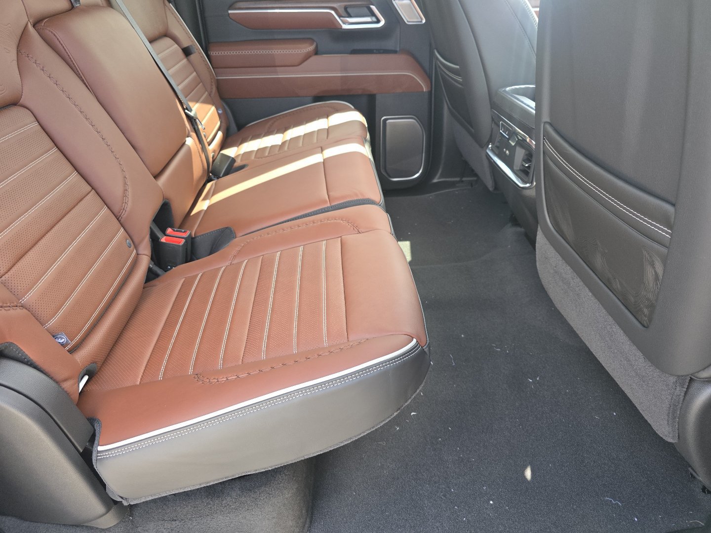 New 2026 GMC Sierra 2500 Denali Ultimate AWD/4WD image 27