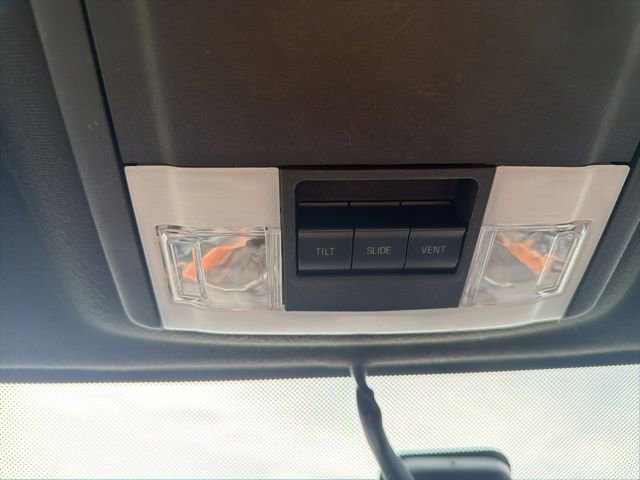 Used 2017 Ford Expedition EL Limited w/ Equipment Group 301A image 11