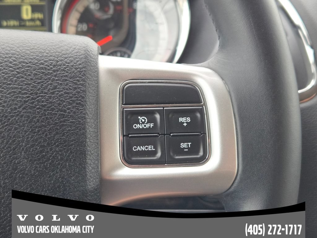 Used 2016 Dodge Grand Caravan SXT w/ Rear Park Assist Package FWD image 23
