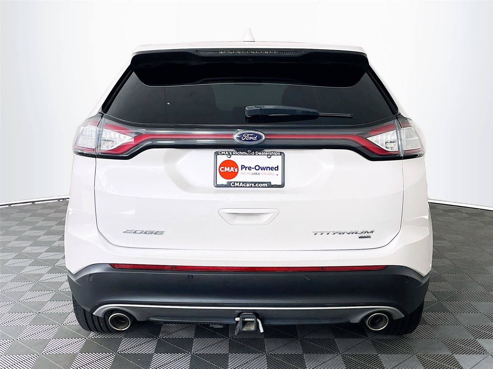 Used 2017 Ford Edge Titanium w/ Equipment Group 302A AWD/4WD image 7