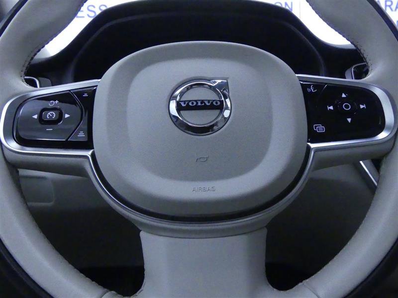 Used 2024 Volvo S60 B5 Plus image 18