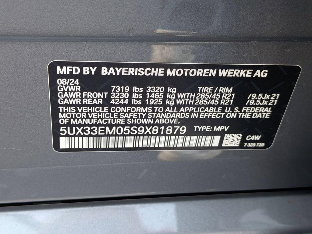 Used 2025 BMW X7 M60i w/ Climate Comfort Package AWD/4WD image 37
