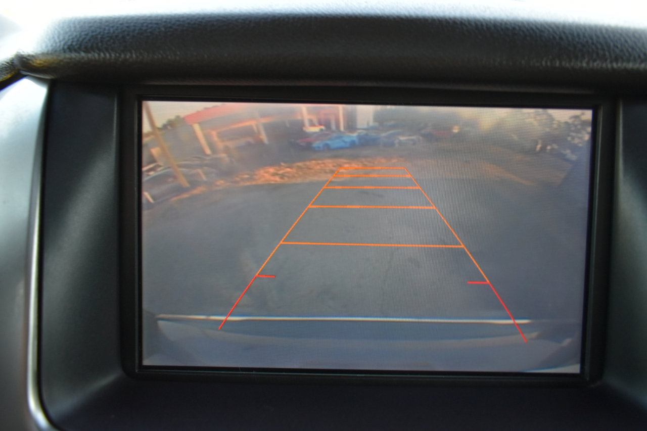 Used 2015 Chevrolet Suburban LTZ image 23