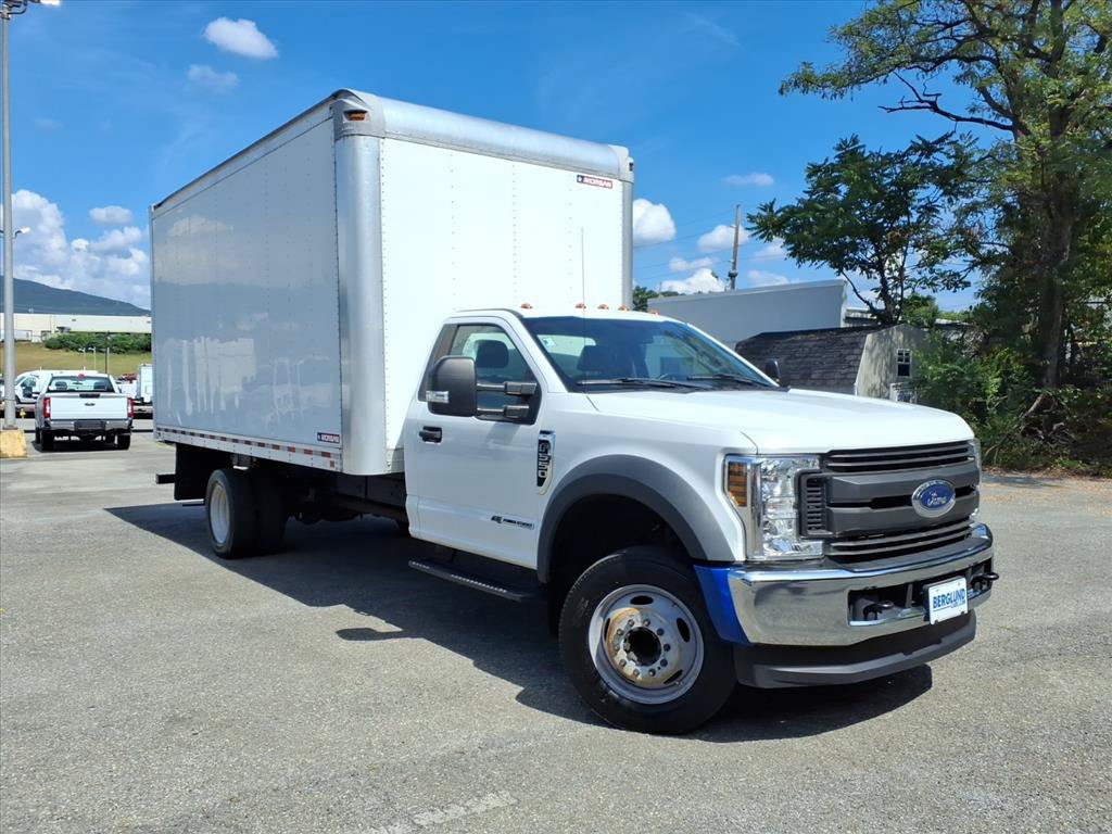 Used 2019 Ford F550 Luxury RWD image 1
