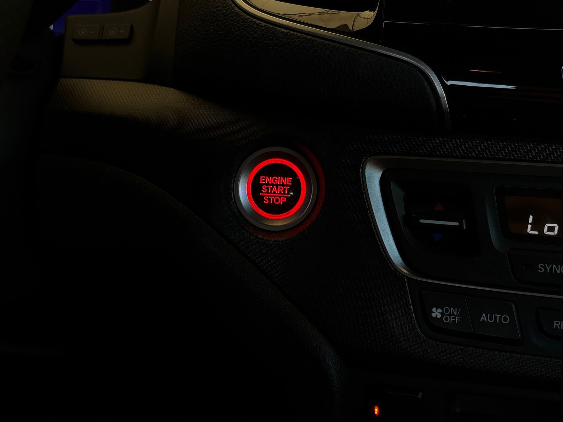 Used 2023 Honda Passport TrailSport image 25