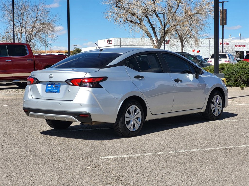Used 2025 Nissan Versa S image 4