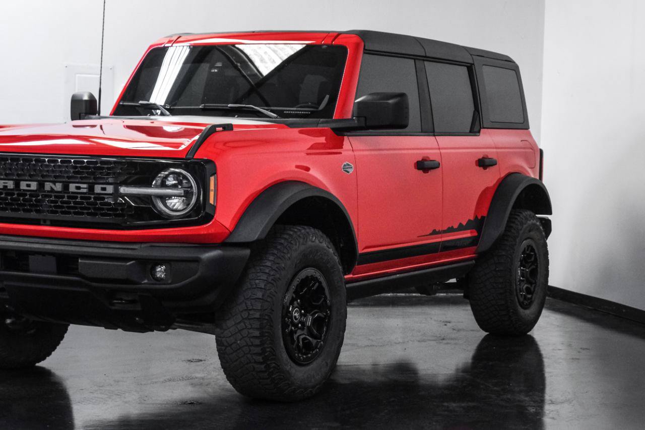 Used 2022 Ford Bronco Wildtrak AWD/4WD image 8