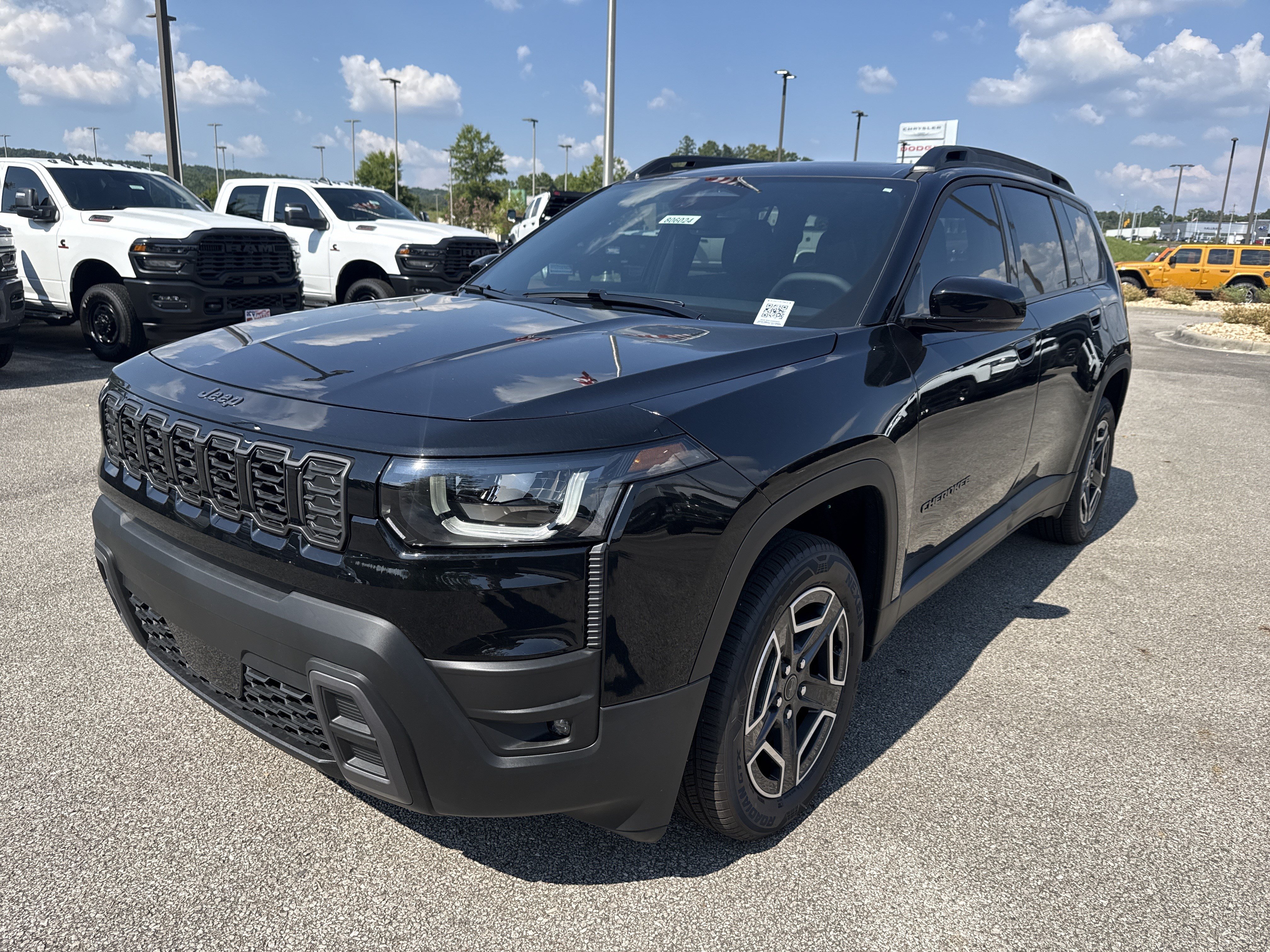 New 2026 Jeep Cherokee Limited AWD/4WD image 3