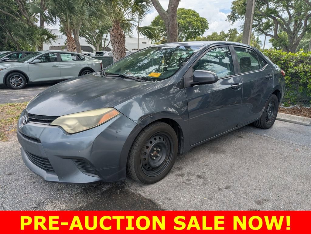 Used 2014 Toyota Corolla LE FWD image 3