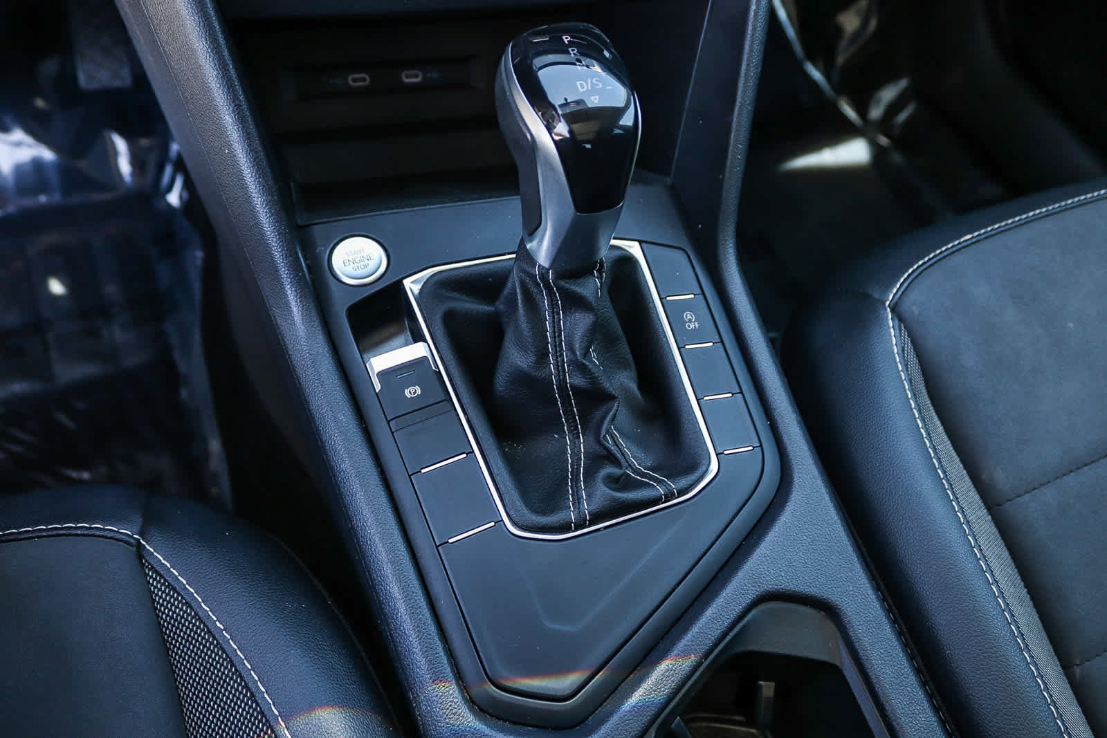 Certified 2022 Volkswagen Taos SE FWD image 19