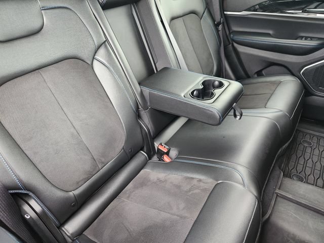Certified 2023 Jeep Grand Cherokee Trailhawk w/ Advanced Protech Group II AWD/4WD image 31