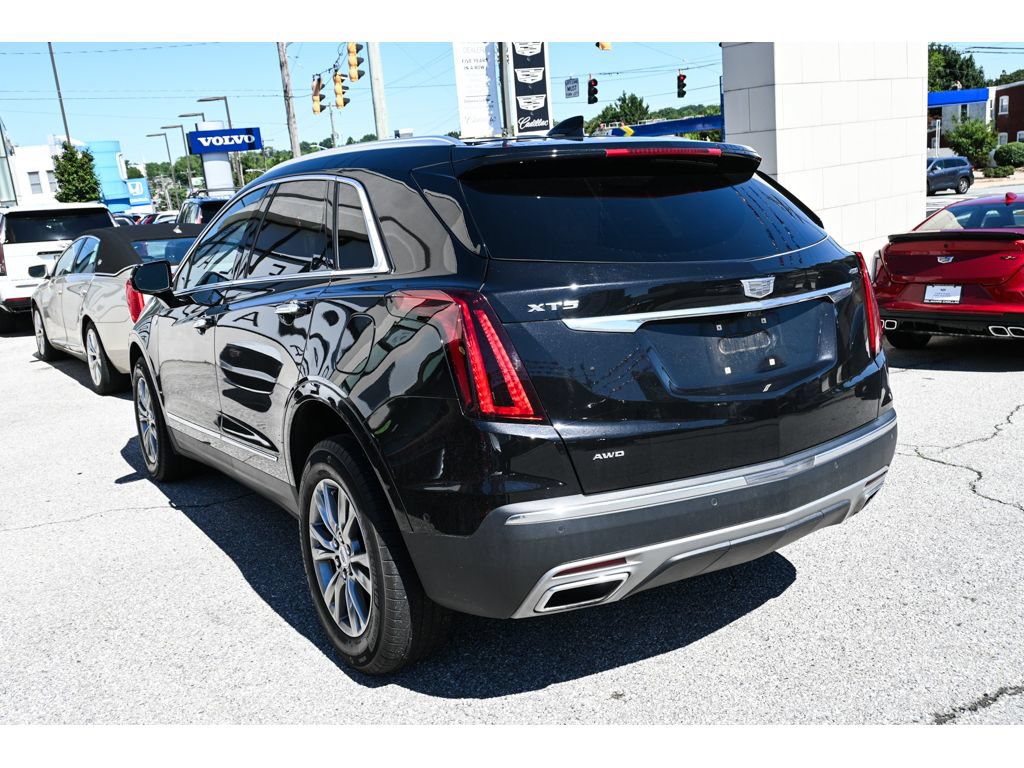Used 2022 Cadillac XT5 Premium Luxury w/ Technology Package AWD/4WD image 4