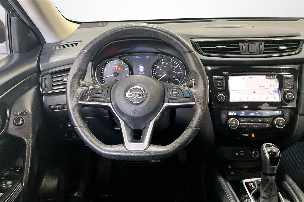 Used 2019 Nissan Rogue SL image 8