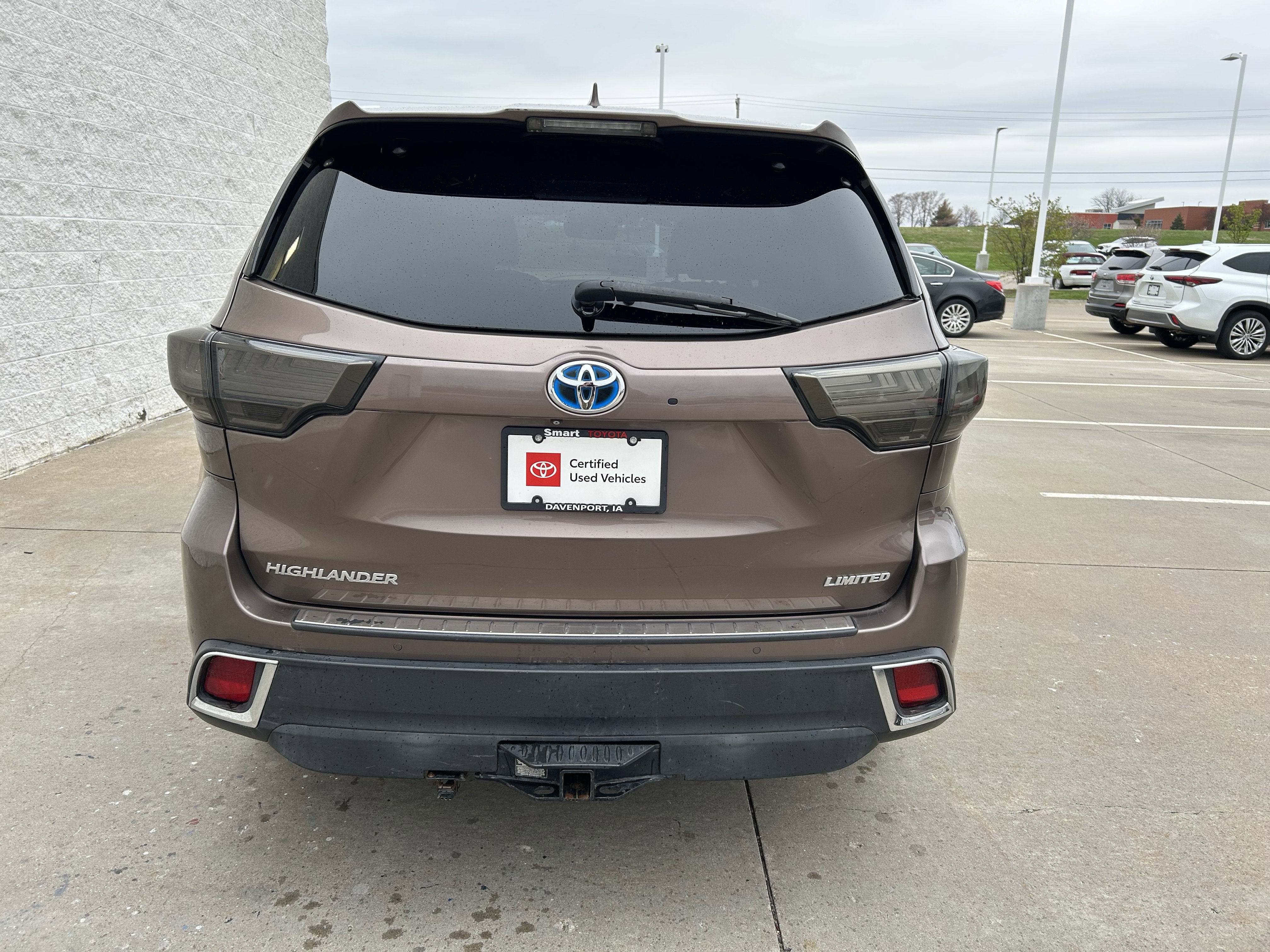 Certified 2018 Toyota Highlander Limited Platinum image 5